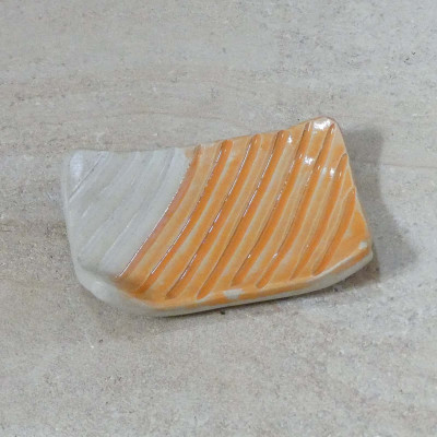 Porte-savon rectangulaire artisanal en grès – émail orange